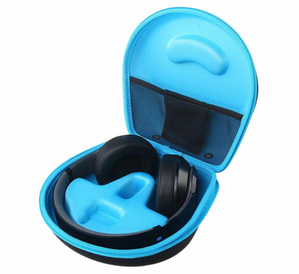 Universal Headphones Case in Black